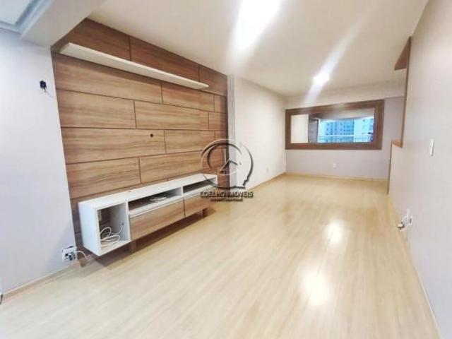 Apartamento venda em Região Geográfica Imediata do Distrito Federal, Região Integrada de Desenvolvimento do Distrito Federal e Entorno