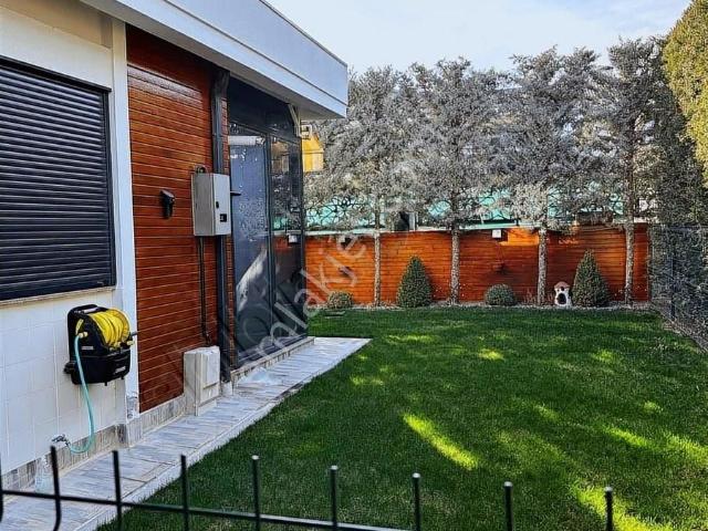 Selçuklu içerisinde satılık Villa