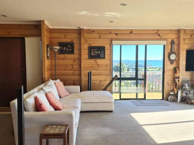 House for rent in Awhitu