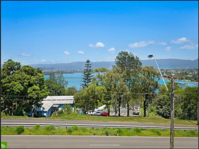 House for rent in Wollongong West, New South Wales