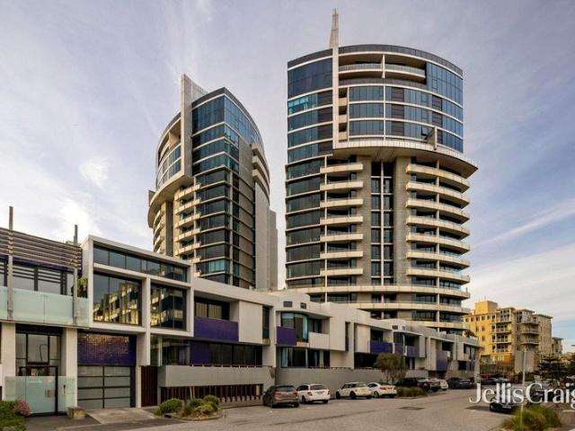 Apartment for sale in Port Melbourne, Melbourne