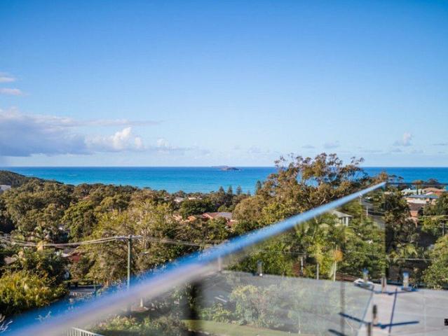 House for rent in Korora, New South Wales