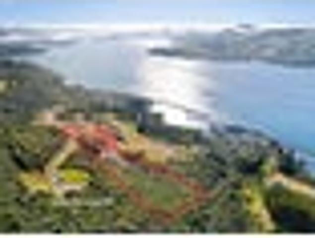Land for sale in Otakou