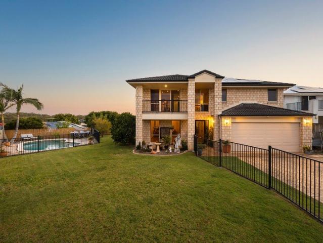 House for sale in Point Talburpin, Greater Brisbane