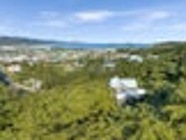 House for sale in Days Bay, Wellington