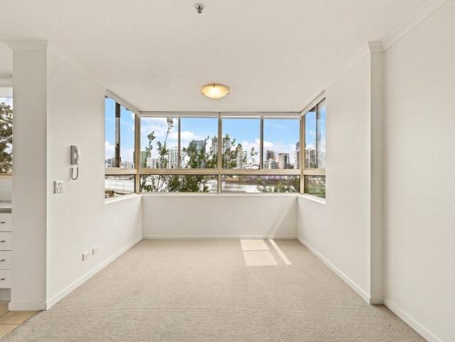 Apartment for sale in Merthyr, Greater Brisbane