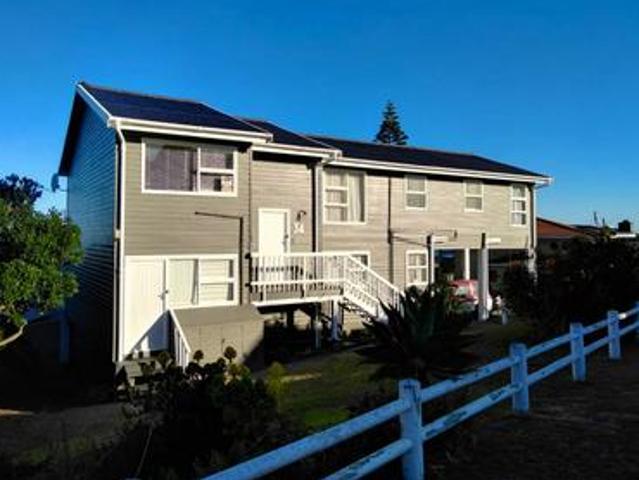House for sale in Reebok, Garden Route District Municipality