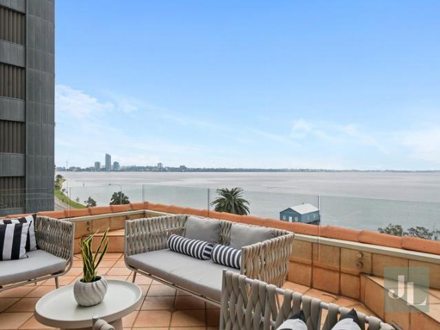 Townhouse for sale in Cockburn, Western Australia