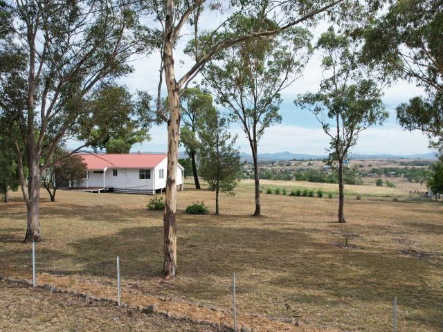 Cottage for sale in Merriwa, Upper Hunter Shire Council