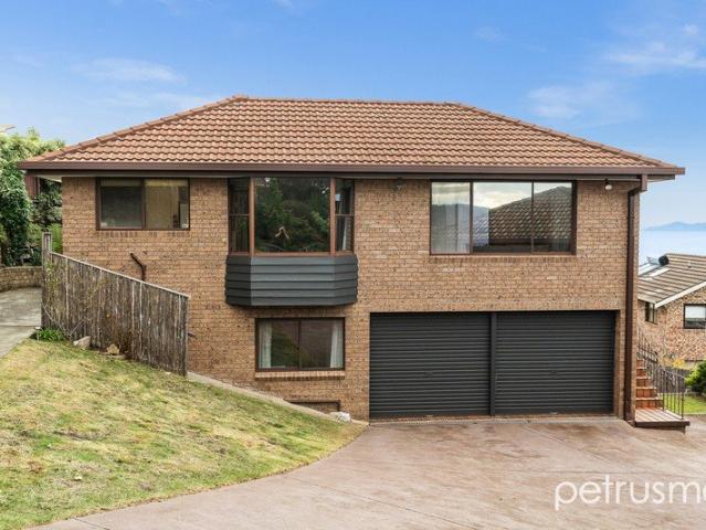Villa for sale in Hobart, Tasmania