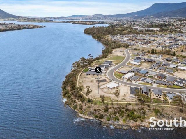 Land for sale in Austins Ferry, Hobart