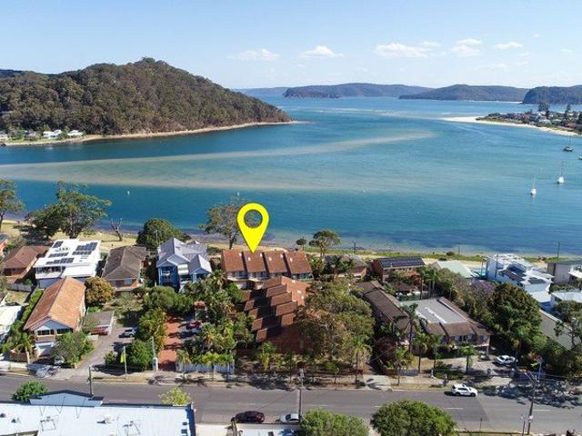 Townhouse for sale in Gosford, New South Wales