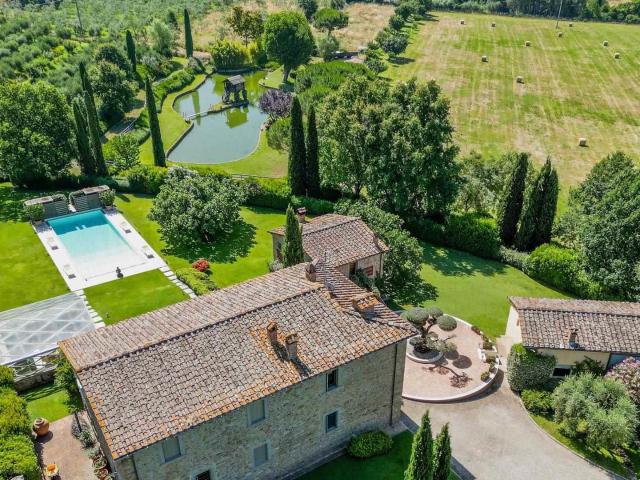 Casa in vendita a Palazzo Del Pero, Toscana