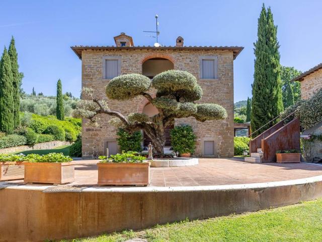 Casa in vendita a Palazzo Del Pero, Toscana