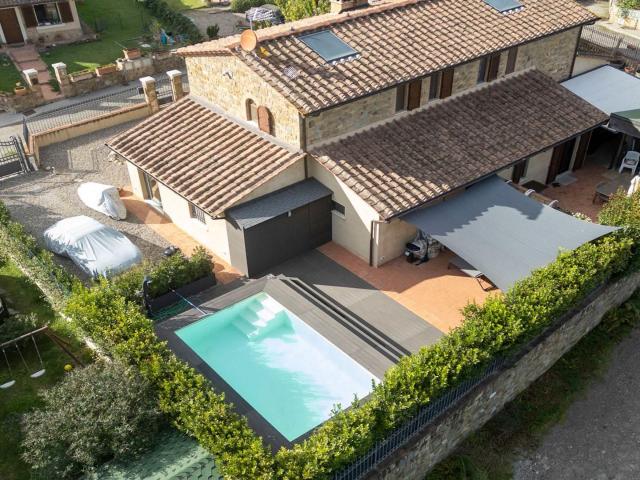 Casa in vendita a Buonconvento, Toscana