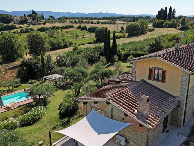 Casa in vendita a Cortona