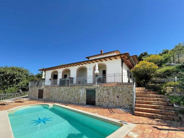 Casa in vendita a Lisciano Niccone, Perugia