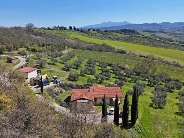 Casa in vendita a Cinigiano, Grosseto