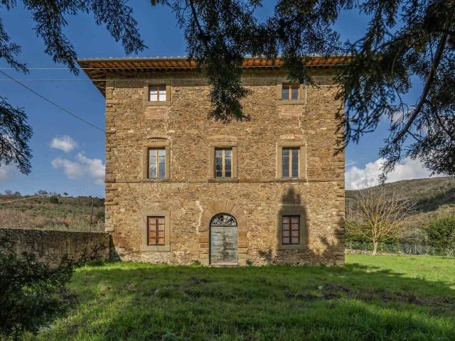 Casa in vendita a Cortona
