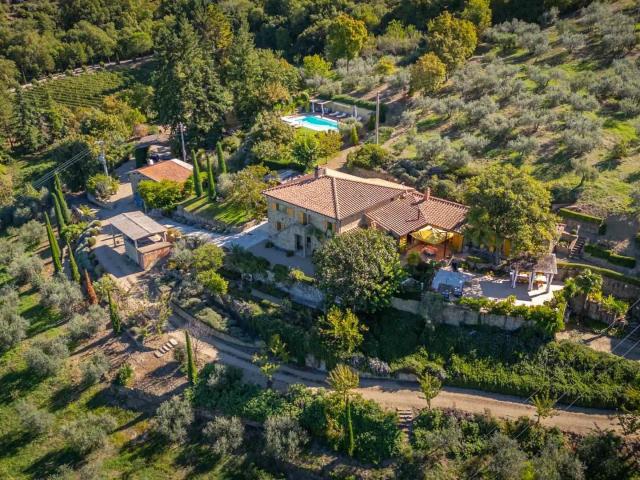 Casa in vendita a Castiglion Fiorentino, Toscana