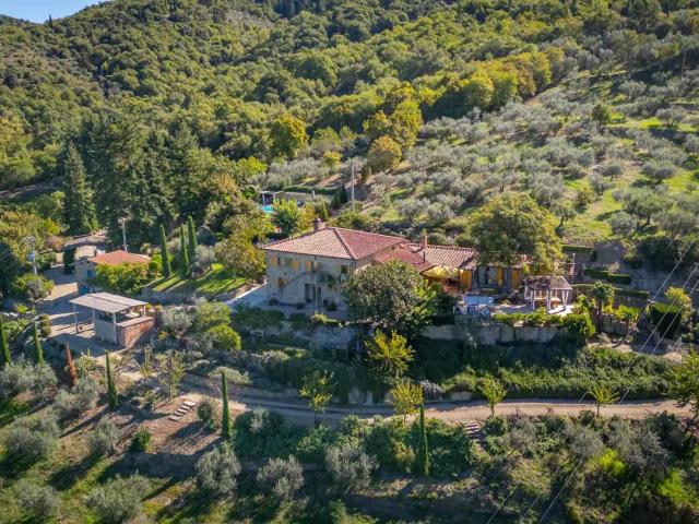 Casa in vendita a Castiglion Fiorentino, Toscana