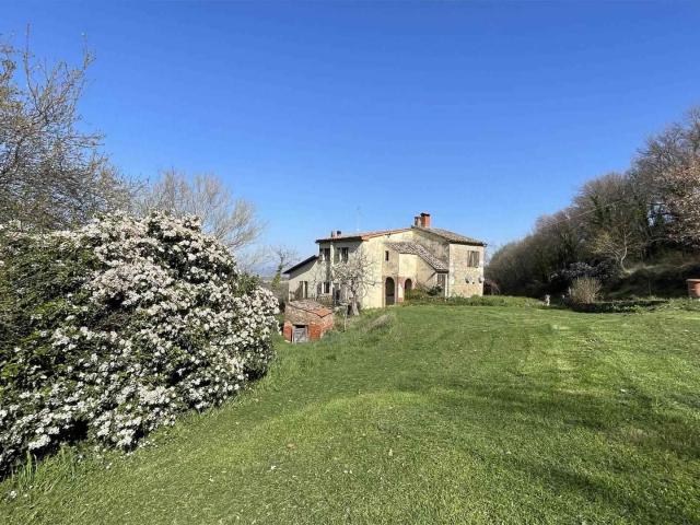 Casa in vendita a Montepulciano, Siena