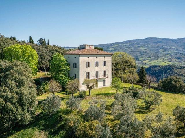 Casa in vendita a Larderello, Toscana