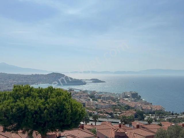 Kuşadasi, Aydin içerisinde kiralık Villa