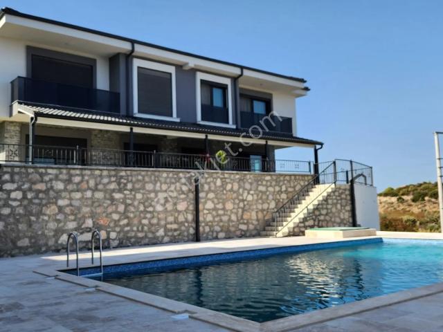 Karaburun, İzmir içerisinde satılık Villa