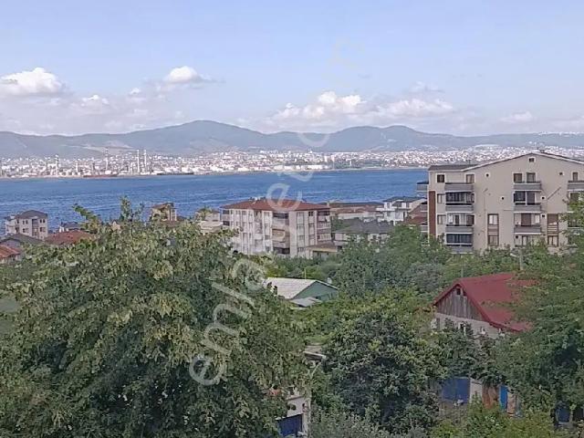 Gölcük, Kocaeli içerisinde satılık mülk