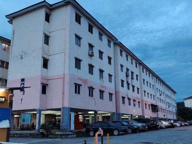 Apartment for sale in Kajang, Langat