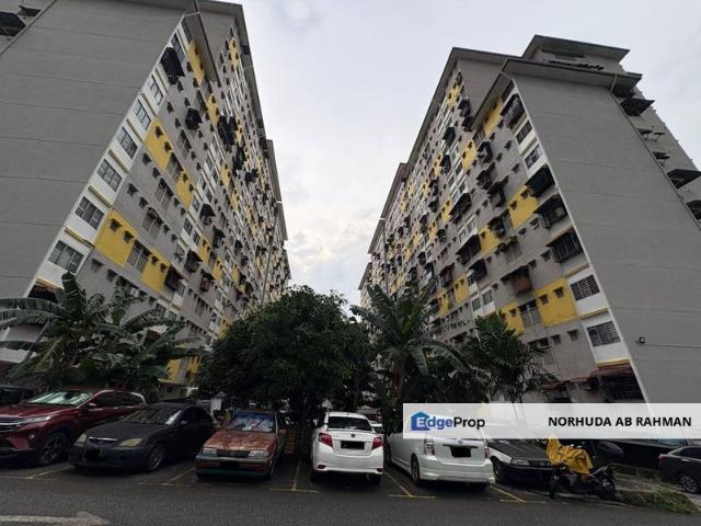 Flat for sale in Country Heights Damansara, Kuala Lumpur