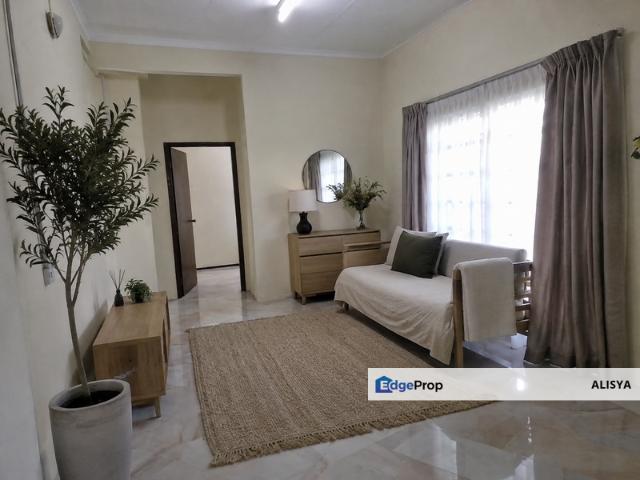 House for sale in Tanjong Sepat, Selangor