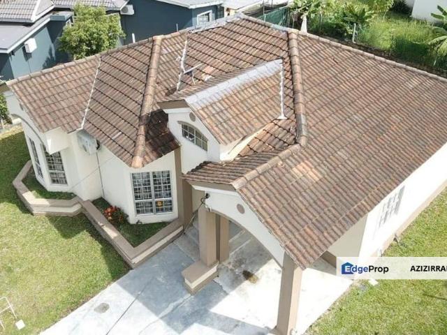 House for sale in Tanjong Sepat, Selangor