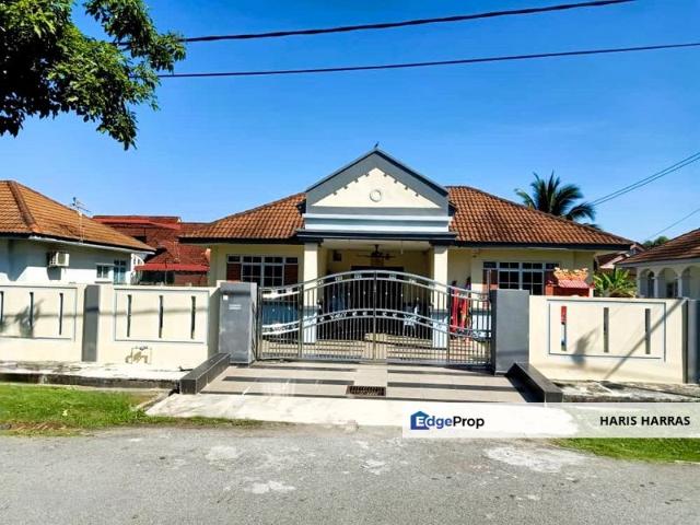 House for sale in Tanjong Sepat, Selangor