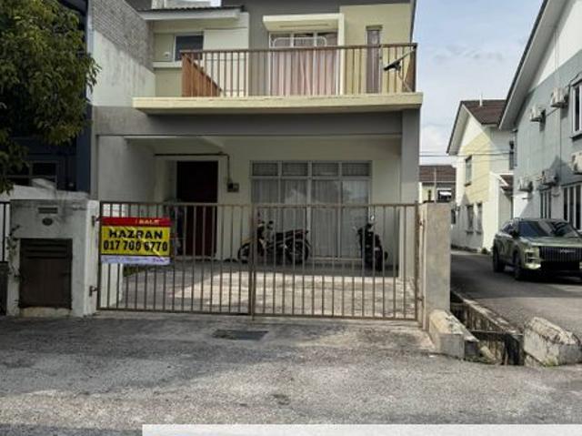House for sale in Tanjong Sepat, Selangor