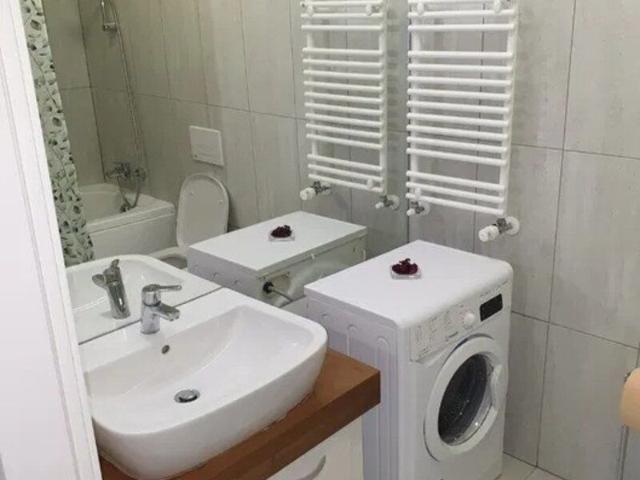 Casă închirieri în București