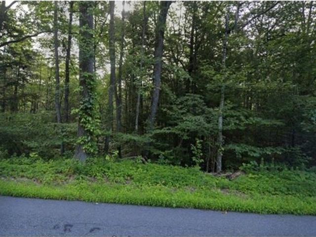 Land for sale in Hatfield, Massachusetts