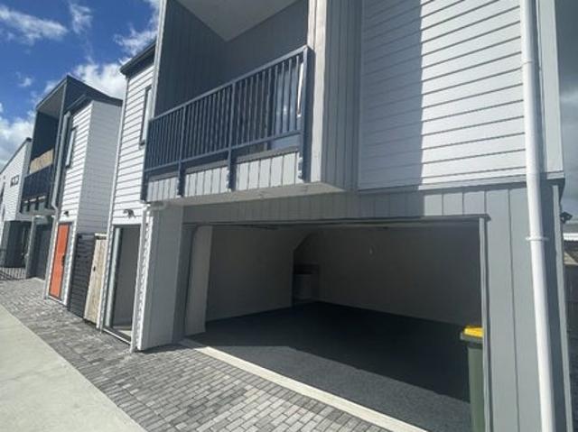 House for rent in Papakura, Oroua County