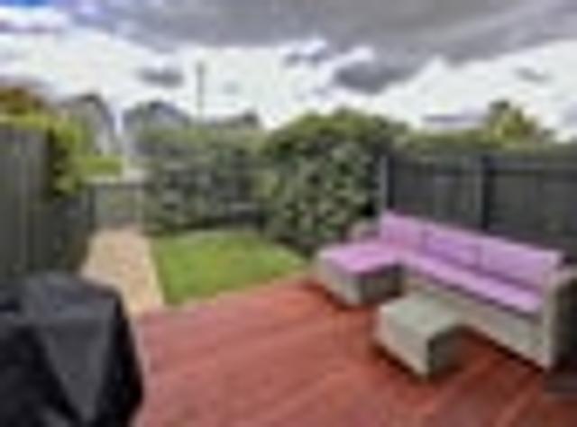 Townhouse for rent in Papakura