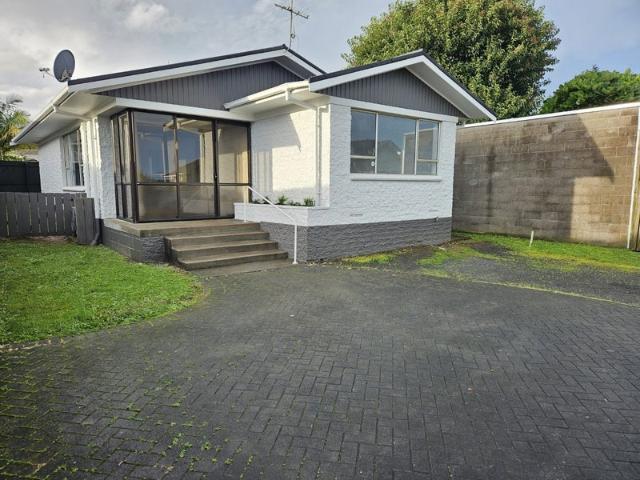 House for rent in Papakura
