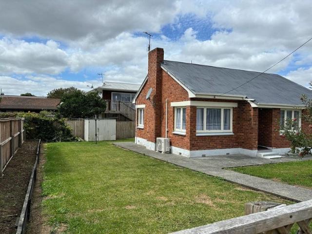 House for rent in Papakura
