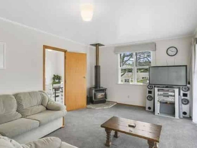House for rent in Papakura