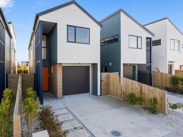 House for rent in Kauri Flats, Papakura