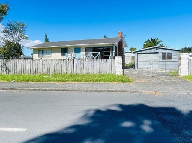 House for rent in Papakura