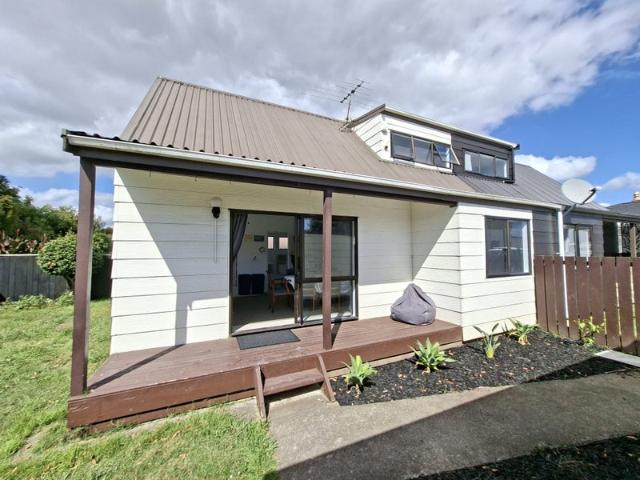 House for rent in Papakura