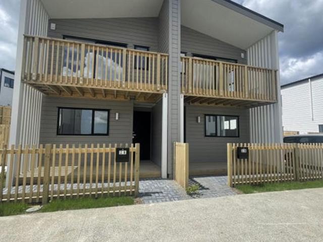 House for rent in Harbour View Heights, Papakura
