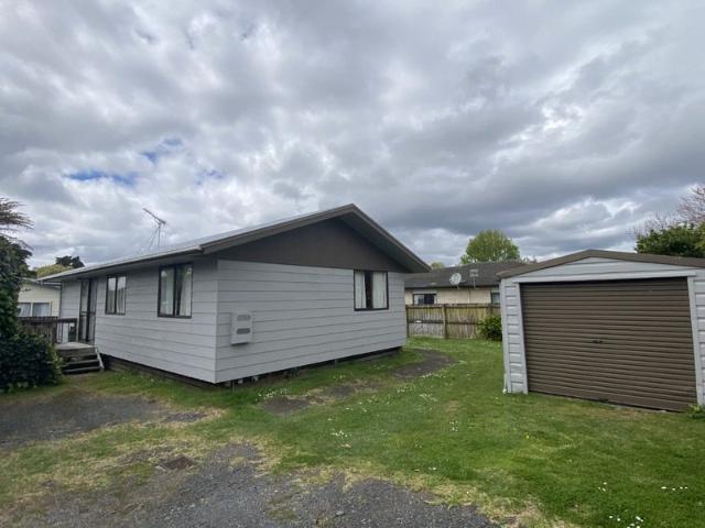 Apartment for rent in Ōpaheke, Papakura