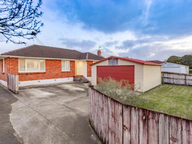 House for rent in Papakura