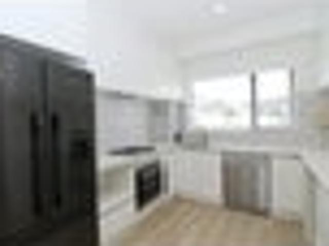 Townhouse for rent in Papakura